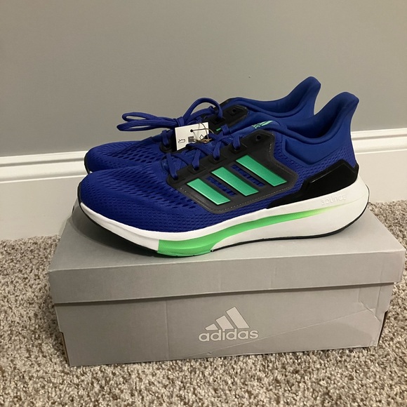 New with tags Men’s Adidas Running Shoes - Picture 7 of 11